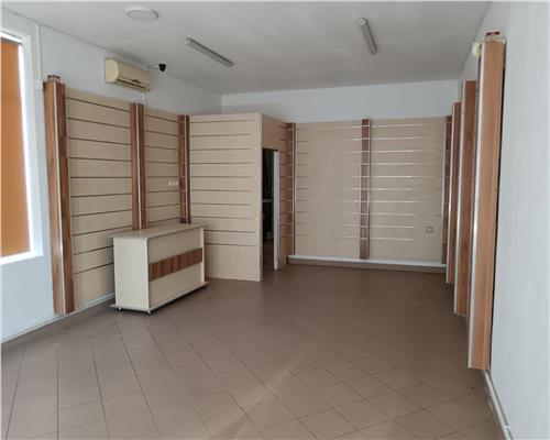 DE VANZARE SPATIU COMERCIAL BARLAD ZONA CENTRALA